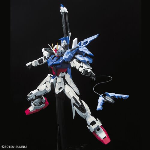 GUNDAM PG -19- GAT-X105 + AQM/E-YM1 PERFECT STRIKE GUNDAM 1/60