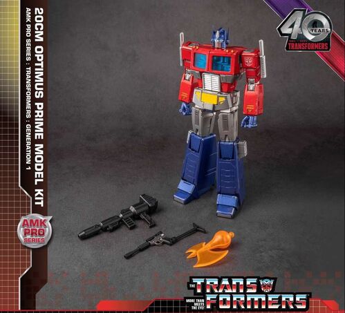 TRANSFORMERS GENERATION ONE AMK PRO SERIES 20cm OPTIMUS PRIME MODEL KIT