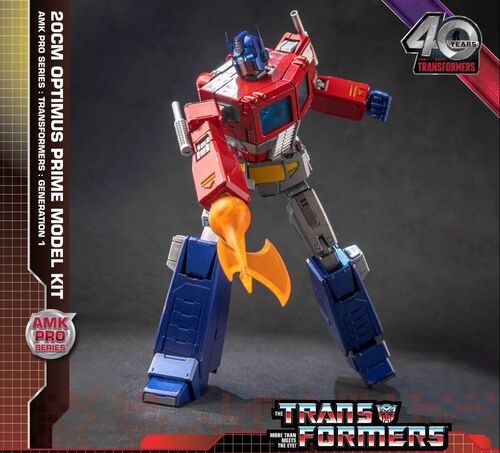 TRANSFORMERS GENERATION ONE AMK PRO SERIES 20cm OPTIMUS PRIME MODEL KIT