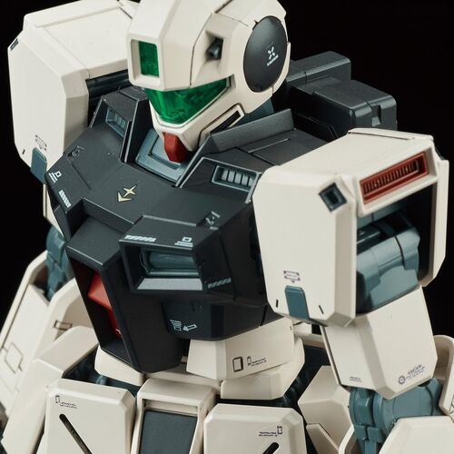 GUNDAM MG -200- RGM-79G GM COMMAND ( COLONY TYPE ) VER 1/100