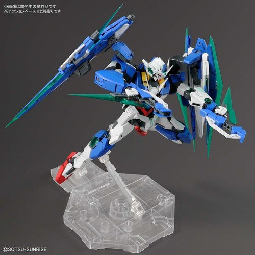 GUNDAM MG 00 - QAN[T] FULL SABER 1/100