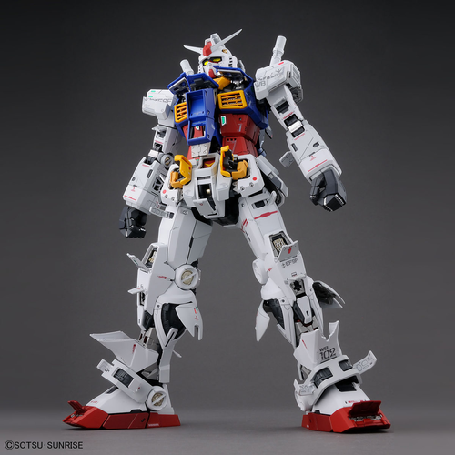 GUNDAM PG UNLEASHED RX-78-2 1/60